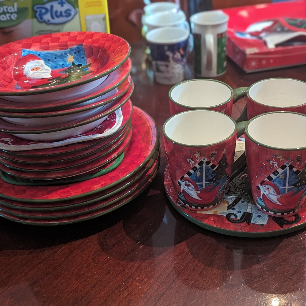 Full Set Christmas Holiday Table Plate Settings - Santa Dishes - Earthenware